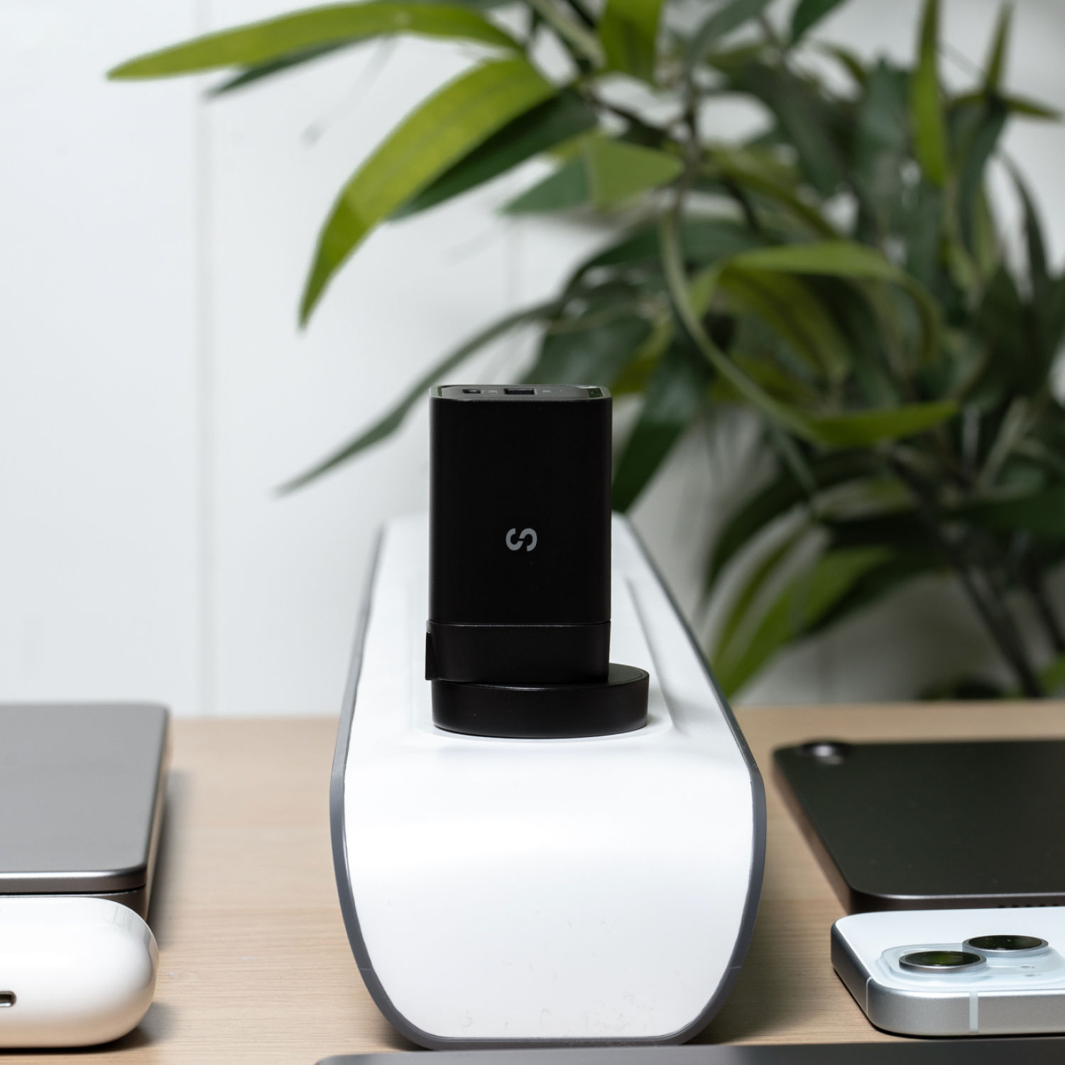 35W GaN Power Adaptor