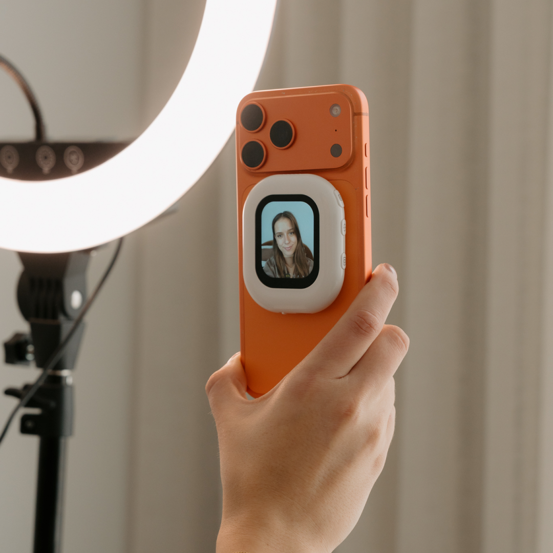 SnapBuddy Pro - Wireless Selfie Screen