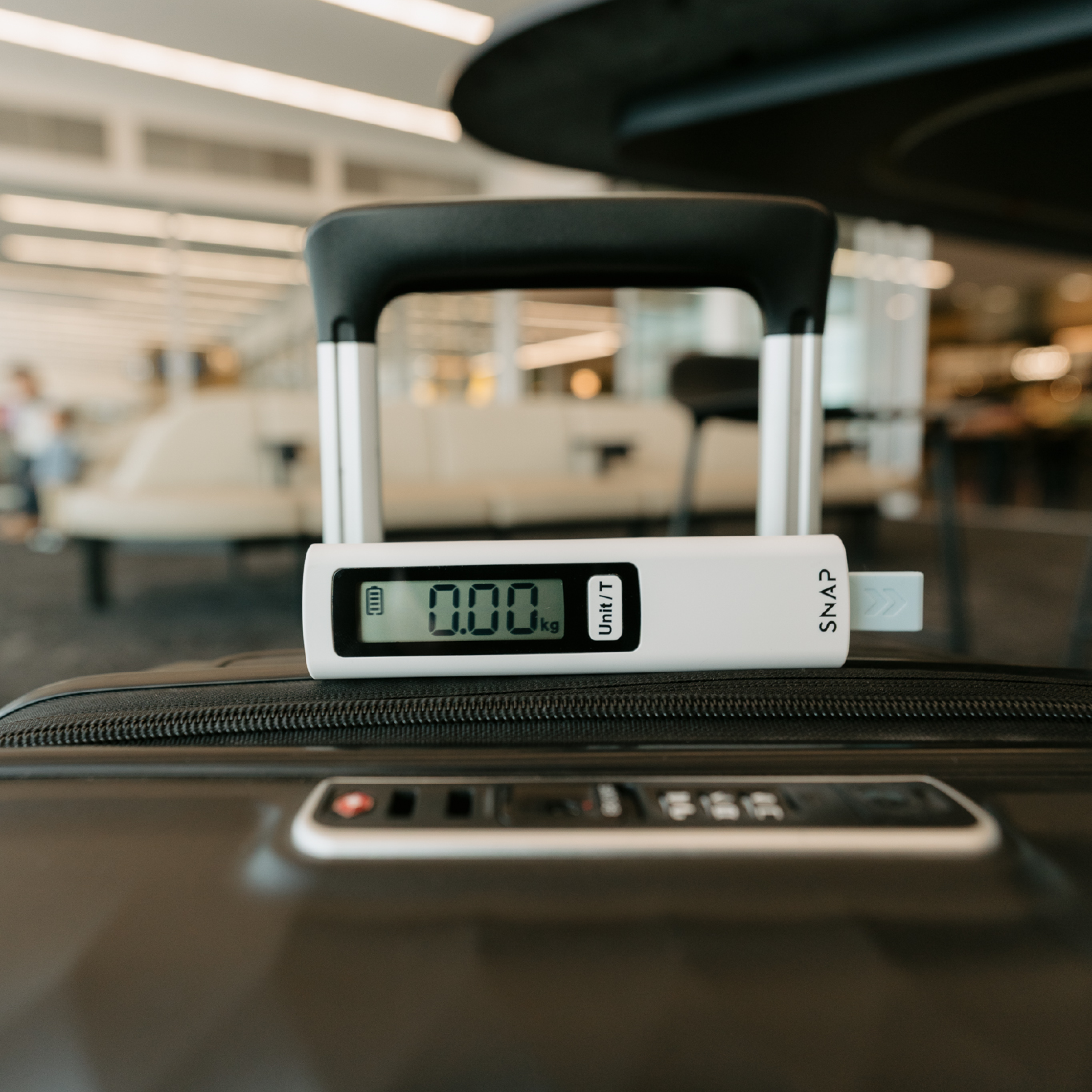 Trvlr Luggage Scale - Battery Free Luggage Scale